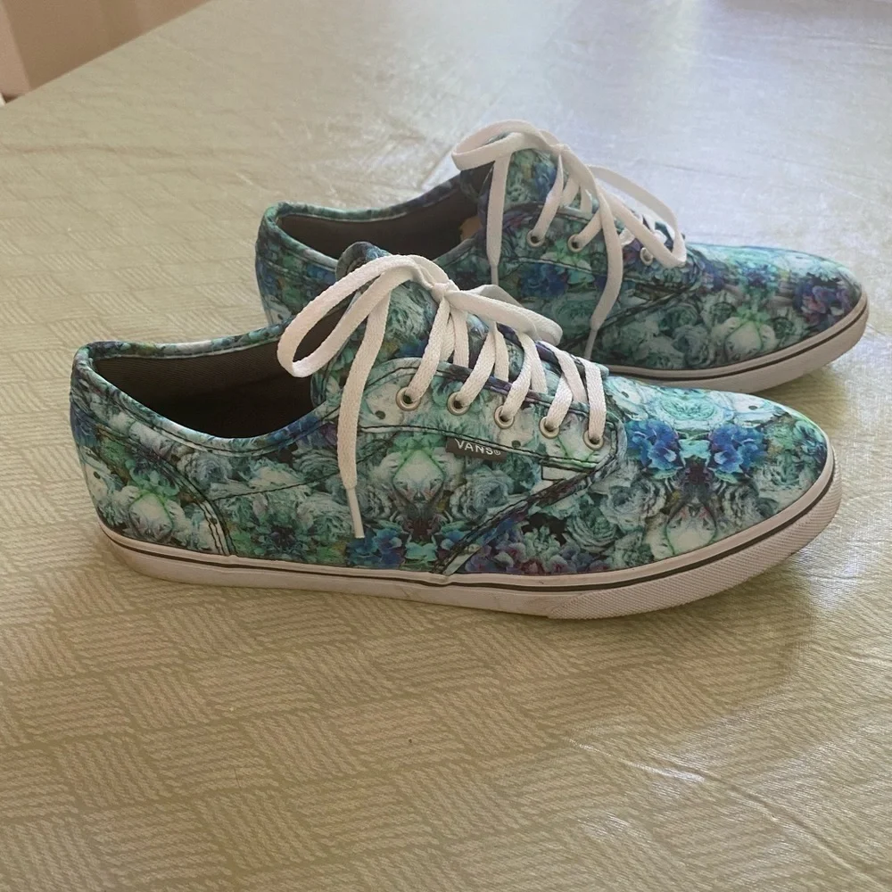 Vans Floral Print Green Blue Size 10 Womens Skate Shoes